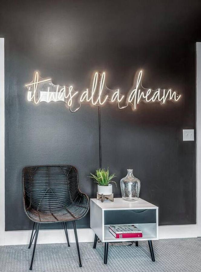 Big New And Modern With Skyline View Mural And Ping Pong Нашвілл Екстер'єр фото